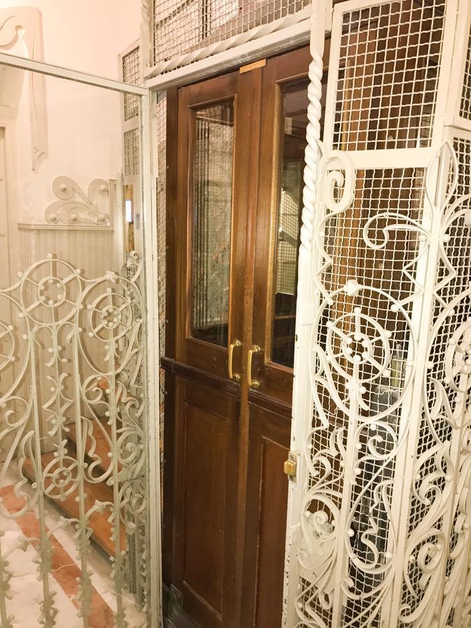 Appartement El Botones - Puerta Del Sol à Madrid Extérieur photo